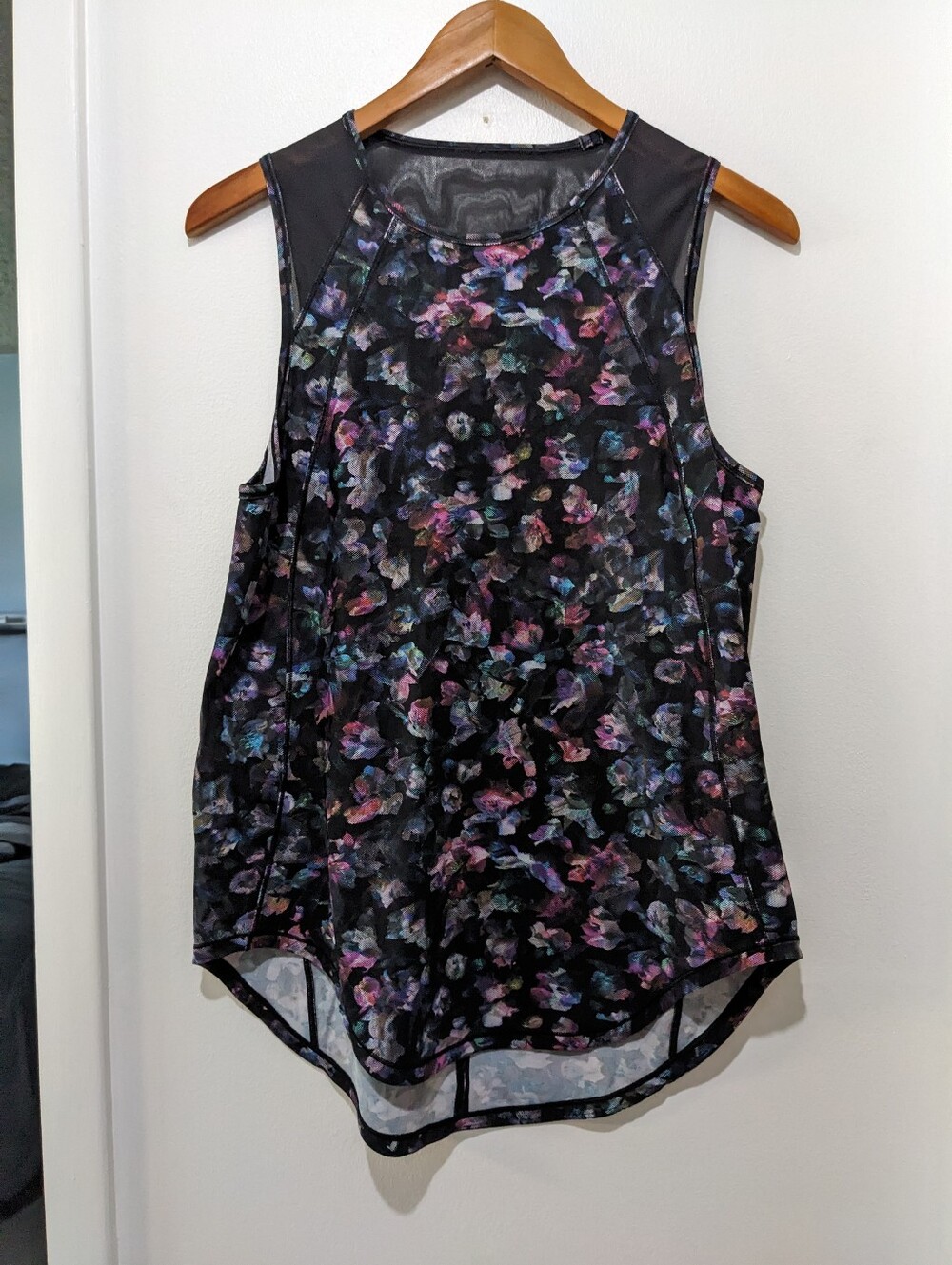 EUC Lululemon Sculpt Tank